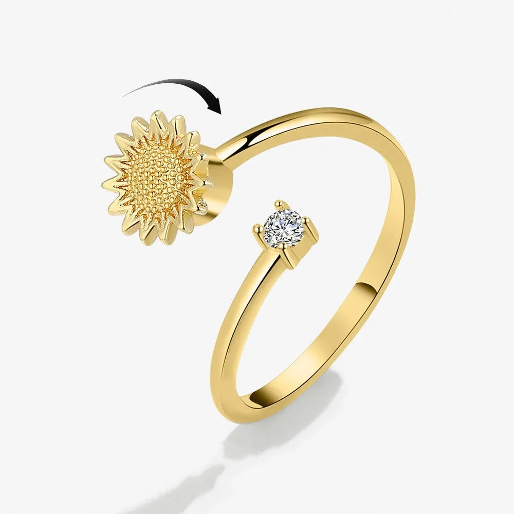Aura Magic Motion Spinner Ring