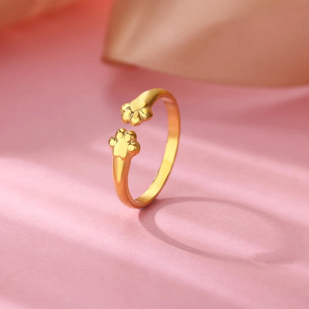 Aura Geometric Zircon Ring – Luxury Gold Edition