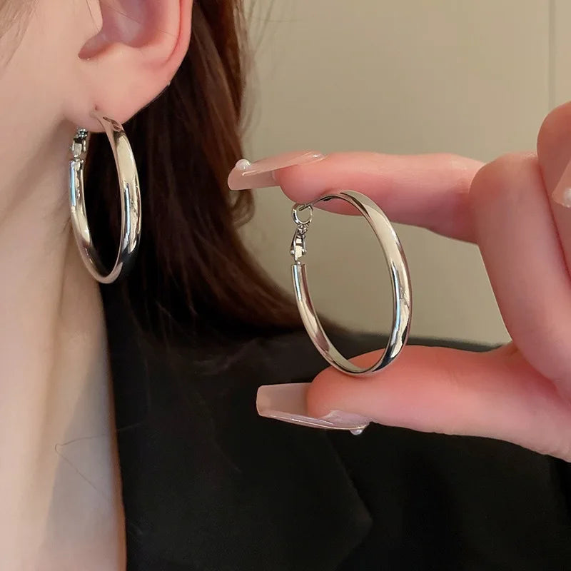 Orbit Double Hoops