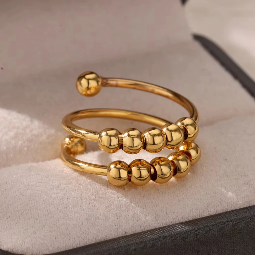 Aura Geometric Zircon Ring – Luxury Gold Edition