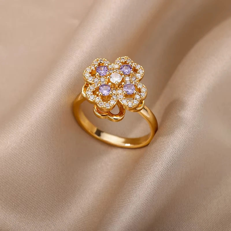 Aura Geometric Zircon Ring – Luxury Gold Edition