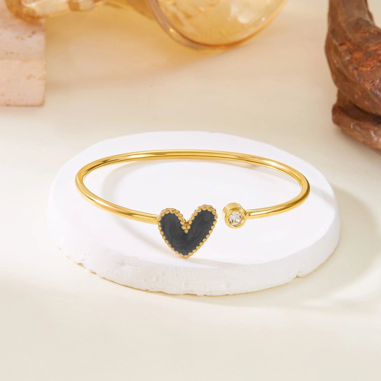 Aura Lumière Pearl Heart Open Cuff