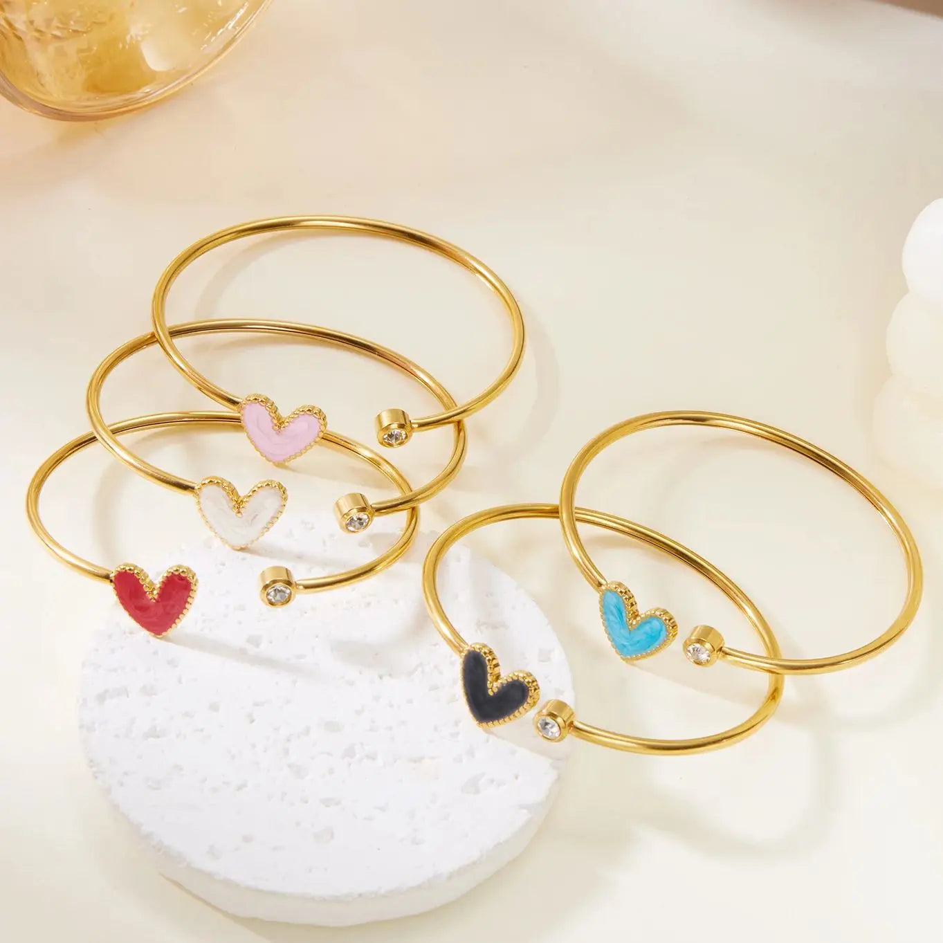 Aura Lumière Pearl Heart Open Cuff