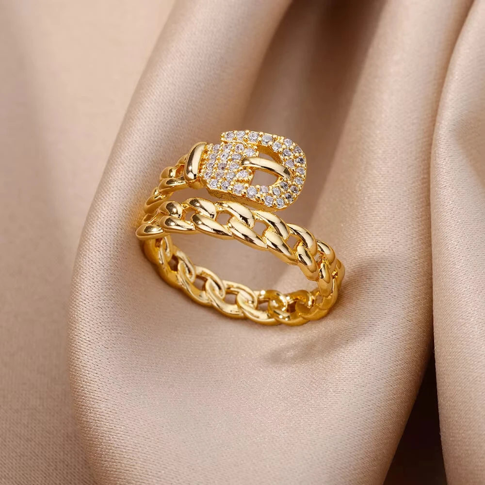 Aura Geometric Zircon Ring – Luxury Gold Edition