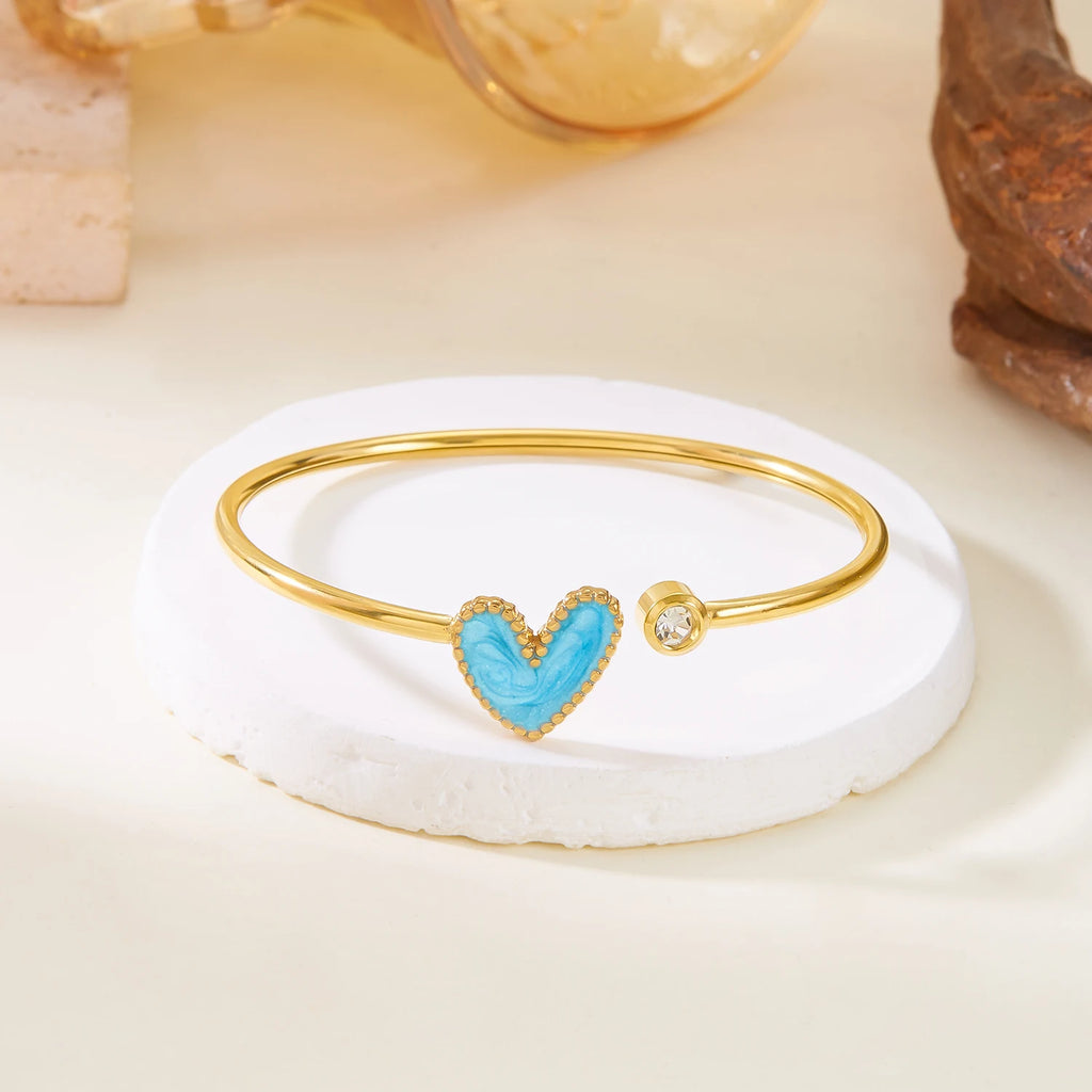 Aura Lumière Pearl Heart Open Cuff